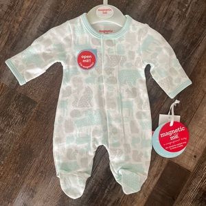 NWT Magnetic Me Premie Boy Sleeper